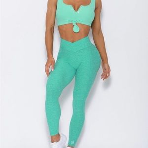 Bombshell Brazilian contour leggings Xs